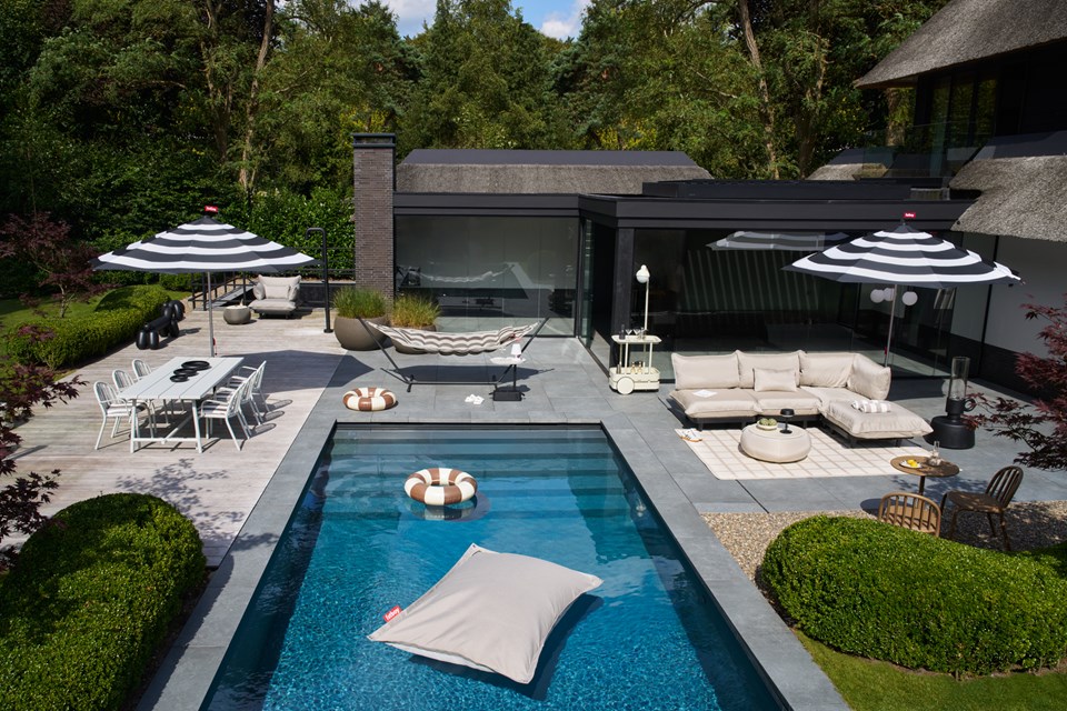 https://www.eliving.nl/write/Afbeeldingen1/Blog afbeeldingen/1. Fatboy/tuininspiratie(8).jpg?preset=content